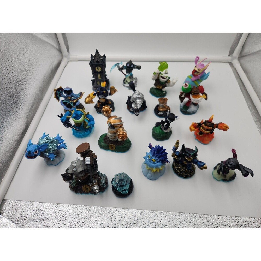 Skylanders Mixed Lot 19 Figures Giants Spyro's Adventure
